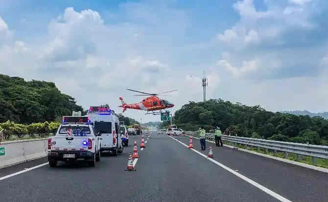 自贡高速公路汽车救援案例